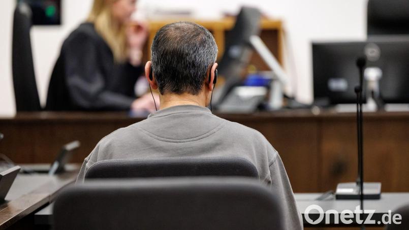 Der Mann hatte laut den Urteil seinen Cousin auf dem Fest erstochen, um die Familienehre wiederherzustellen. (Archivbild) Bild: Daniel Karmann/dpa