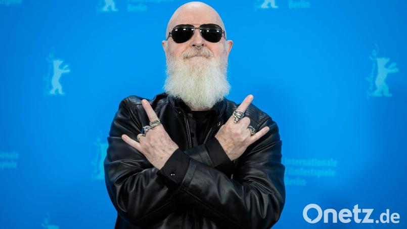 Rob Halford beim Photocall des Films „The Ballad of Judas Priest“ bei der Berlinale am 15. Februar. Bild: Christoph Soeder/dpa