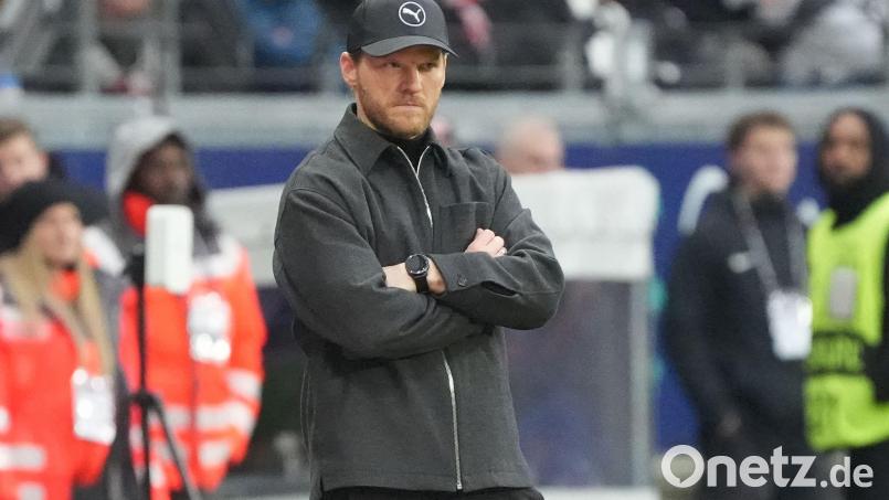 Seit dem 11. Januar hat seine Mannschaft kein Spiel mehr gewonnen: Gladbach-Trainer Eugen Polanski (Archivbild). Bild: Marc Schüler/dpa