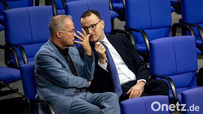 Die beiden Fraktionschefs wollen in wenigen Tagen erklären, was aus dem Heizungsgesetz wird. (Archivbild) Bild: Fabian Sommer/dpa