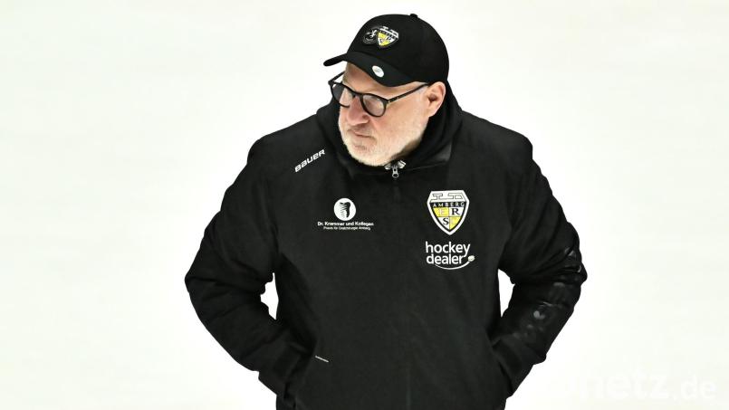 Christian Zessack bleibt Trainer des ERSC Amberg. Bild: Hubert Ziegler