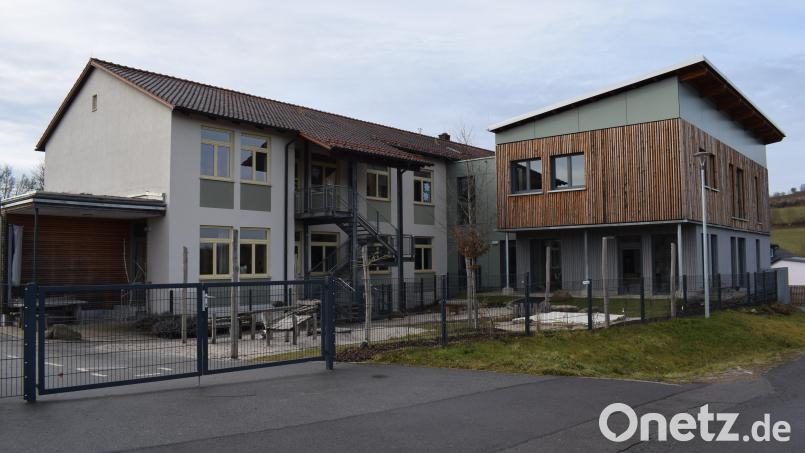 Auf der Suche nach Einsparmöglichkeiten wird auch das Landkinderhaus Trausnitz nicht ausgenommen. Das jährliche Defizit in den Betriebskosten übersteigt die finanziellen Möglichkeiten der Gemeinde. Bild: bnr