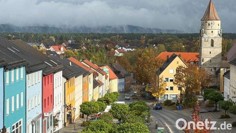 In Eschenbach kämpfen CSU, SPD, die Freie Wählergemeinschaft und die Überparteiliche Christliche Wählergemeinschaft um die Plätze im Stadtrat. Bild: Gabi Schönberger