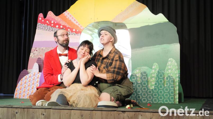 „Nur ein Tag“ heißt ein neues Stück des Ovigo-Theaters. Bild: Florian Wein/OVIGO Theater