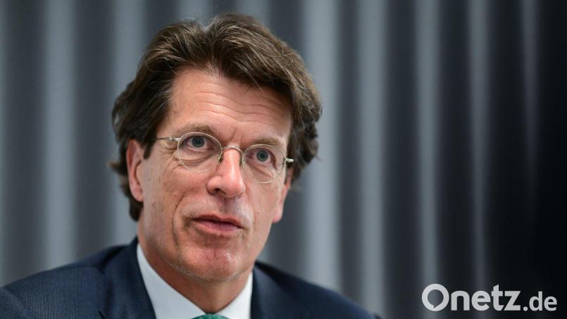 Schaeffler-Vorstandschef Klaus Rosenfeld sieht gegenseitige wirtschaftliche Abhängigkeiten von China und Europa. Bild: Sebastian Christoph Gollnow/dpa