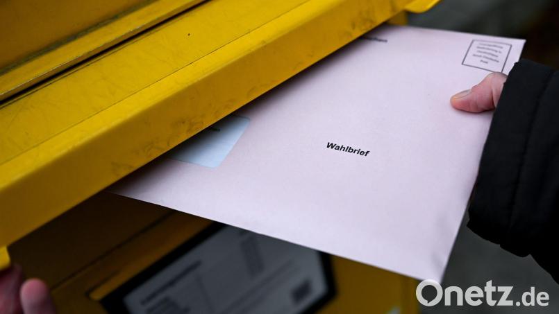Im schwäbischen Friedberg ist es beim Versand der Briefwahlunterlagen zu einer Panne gekommen. (Symbolbild) Bild: Sven Hoppe/dpa
