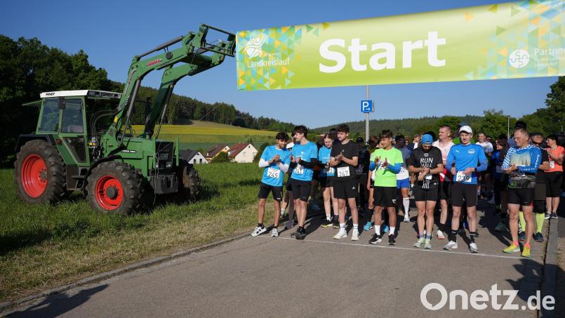 Der Landkreislauf Schwandorf findet am 27. Juni statt. Ab sofort ist die Anmeldung möglich. Archivbild: Laura Kohl