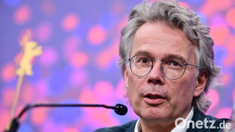 Produzent Ingo Fliess stellte sich bei der Pressekonferenz der Berlinale den Fragen der Presse. Der gebürtige Sulzbach-Rosenberger räumte mit "Gelbe Briefe" den Goldenen Bären ab. Bild: Sebastian Christoph Gollnow/dpa