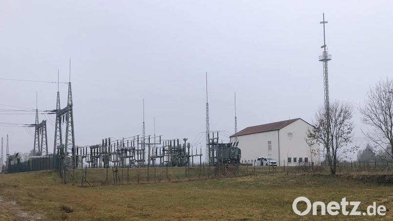 Die Batteriespeicheranlage soll in der Nähe des Umspannwerkes zwischen Leugas und Schönhaid errichtet werden. Bild: Werner Robl