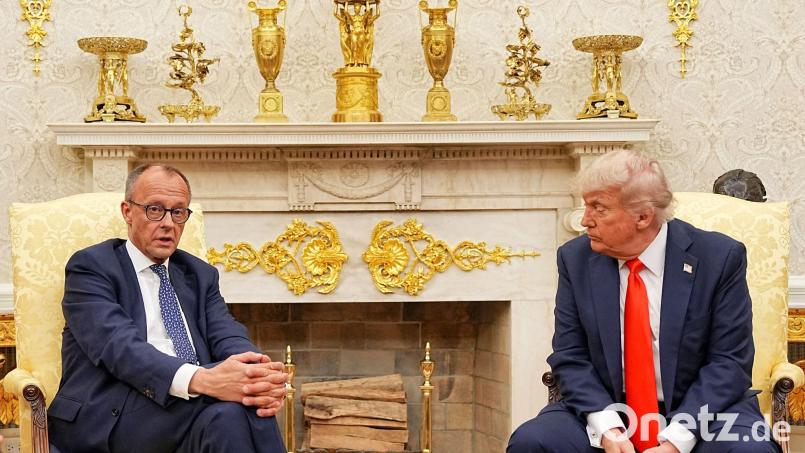 Merz kennt das Oval Office im Weißen Haus bereits. (Archivbild) Bild: Michael Kappeler/dpa