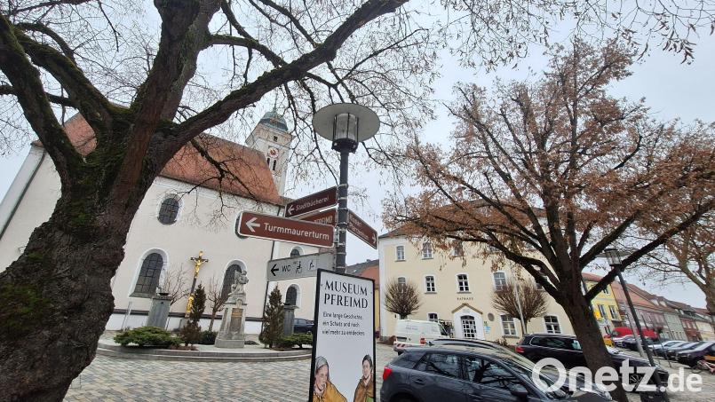 Allzu viele Wege stehen stehen dem künftigen Stadtrat von Pfreimd aufgrund der Finanzen nicht offen, das ist den Vertretern aller fünf Parteien klar, die um Wählerstimmen werben. Bild: bl