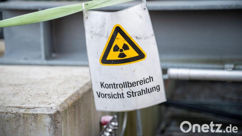 Ein neues Strahlenschutzlabor in Kulmbach soll den AKW-Rückbau in Bayern begleiten. (Symbolbild) Bild: Daniel Vogl/dpa