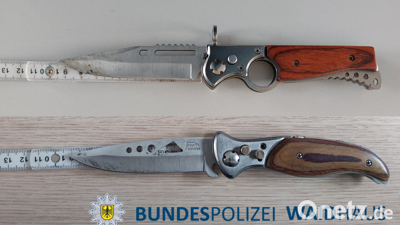 Die Bundespolizei Waidhaus hat zwei Verstöße gegen das Waffengesetz aufgedeckt. Bild: Bundespolizei