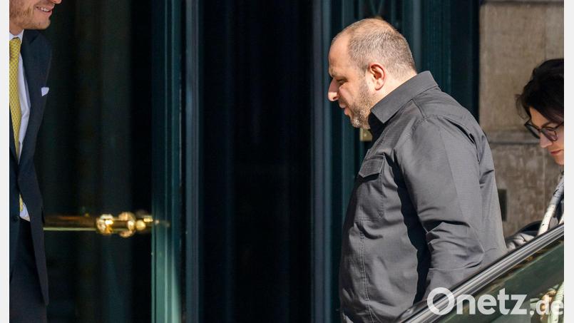 Zur Vorbereitung einer neuen Verhandlungsrunde mit Russland haben sich ukrainische und US-amerikanische Vertreter in der Schweiz zu Gesprächen getroffen. Bild: Martial Trezzini/KEYSTONE/dpa