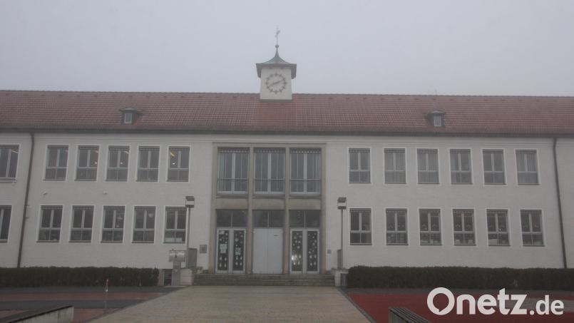 Die Marien-Grundschule Tirschenreuth bekommt einen Jugendsozialarbeiter. Bild: Konrad Rosner