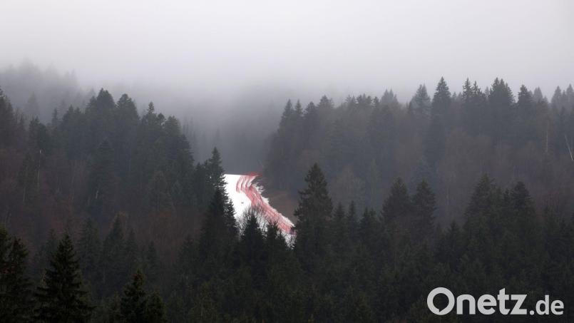 Nebel-Absage: Super-G fällt aus Bild: Karl-Josef Hildenbrand/dpa
