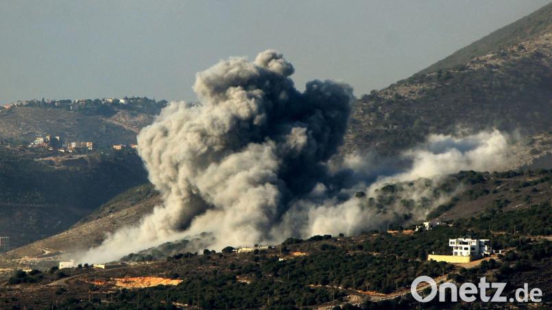 Israels Armee hat nach eigenen Angaben Mitglieder der Hisbollah-Miliz im Libanon angegriffen. (Archivbild) Bild: Stringer/dpa