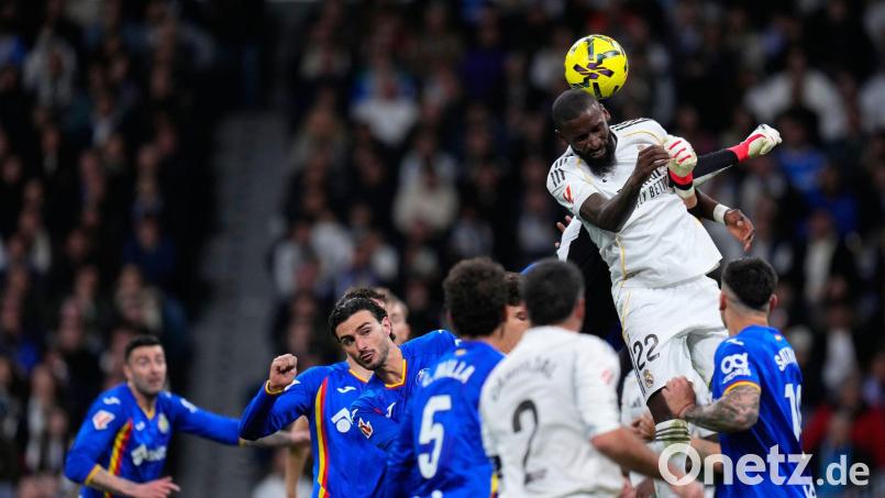 Kopfballstark: Real Madrids Antonio Rüdiger im Spiel gegen den FC Getafe. Bild: Manu Fernandez/AP/dpa