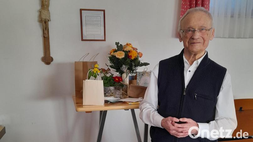 Pfarrer Johann Schächtl feierte 85. Geburtstag. Bild: Magdalena Schmidbauer