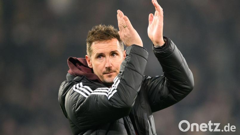 Miroslav Klose freut sich über die Gründung einer U21-Liga in Deutschland. (Archivbild) Bild: Robert Michael/dpa