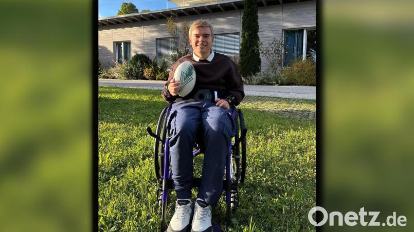 Tim Luca Bukenberger aus Amberg ist seit einem Unfall vor der Küste Malaysias im April 2025 querschnittsgelähmt. Um ihm spezielle Therapien zu finanzieren, läuft eine Spendenaktion auf "GoFundMe". Bild: Lea Bukenberger