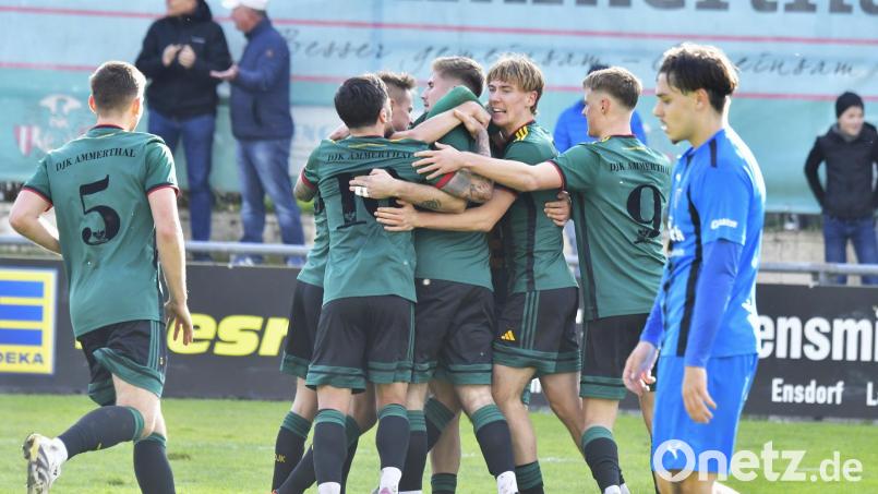 Die DJK Ammerthal (grüne Trikots) trifft in der Fußball-Landesliga Nordost am kommenden Samstag auf den TSV Windeck 1861 Burgebrach. Unterschätzen sollte man den Aufsteiger aus Mittelfranken allerdings nicht. Archivbild: Hubert Ziegler