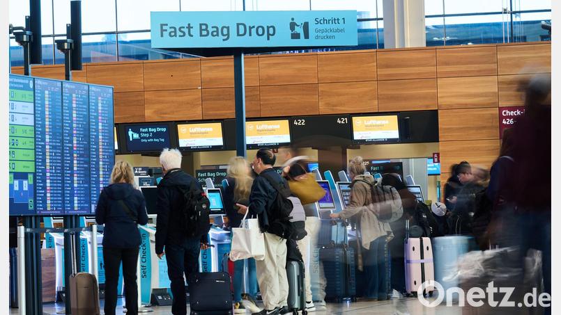 Unternehmen im Luftverkehr fallen unter die Regulierung NIS-2. (Archivbild) Bild: Annette Riedl/dpa