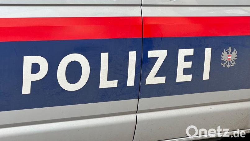 20 Passagiere im Bus erlitten leichte Blessuren. (Symbolbild) Bild: Matthias Röder/dpa