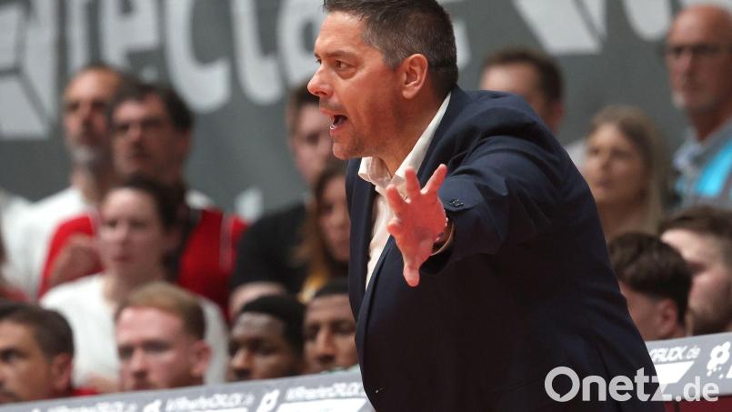 Filipovski verlängert in Würzburg. (Archivbild) Bild: Karl-Josef Hildenbrand/dpa