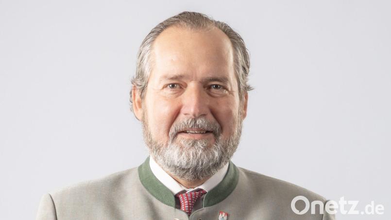 Frank Zeitler (CSU) bleibt Bürgermeister in Nabburg. Bild: Manntau