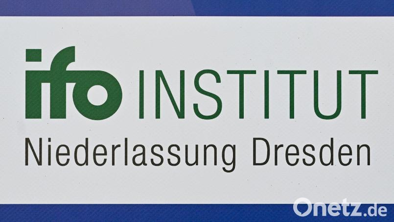 Laut einer Befragung des Dresdner Ifo Institutes bewerten ostdeutschen Unternehmen die Wirtschaftspolitik der Bundesregierung besonders kritisch (Symbolbild). Bild: Patrick Pleul/dpa-Zentralbild/dpa