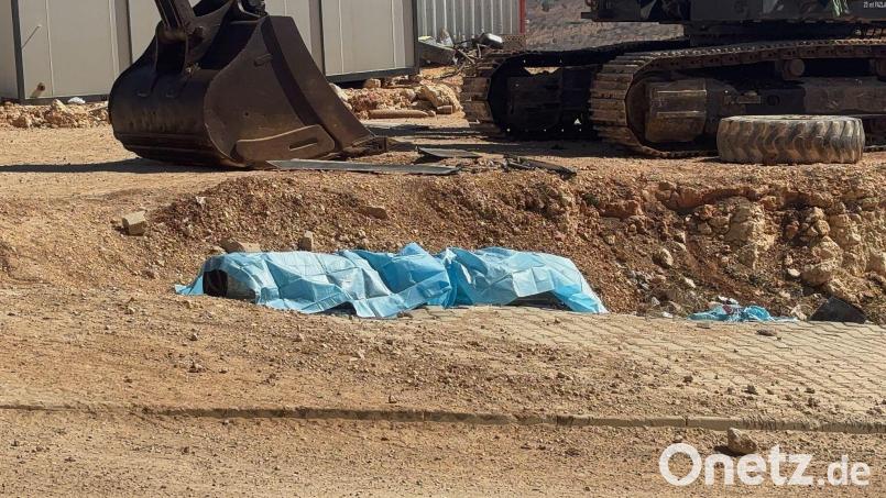 Ein Geschoss sei aus dem Iran in Richtung der Türkei abgefeuert worden, heißt es vom türkischen Verteidigungsministerium. Bild: Said Vakkas Yagci/IHA/AP/dpa