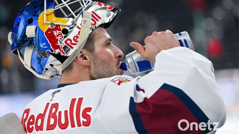 Goalie Matthias Niederberger fehlt dem EHC Red Bull München mehrere Wochen. (Archivbild) Bild: Sven Hoppe/dpa