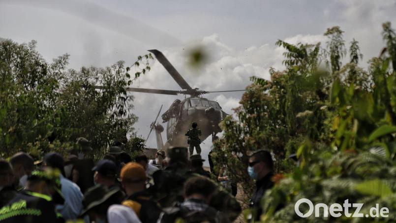 Kolumbiens Polizei hat nahe der Grenze zu Ecuador mehr als eine Tonne Kokain in einem Drogenlabor beschlagnahmt. (Archivbild) Bild: Álvaro Tavera/colprensa/dpa