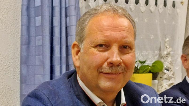 Bernhard Schindler (CSU) wurde mit 98,1 Prozent als Bürgermeister von Brand im Amt bestätigt. Archivbild: ld