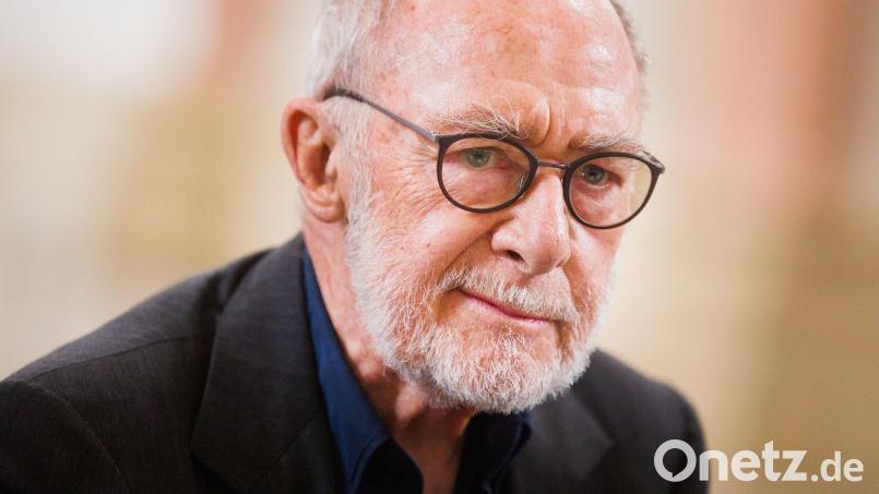 Der Maler Gerhard Richter, dessen Domfenster zu den Hauptattraktionen des Kölner Doms gehört, befürwortet Eintrittsgelder für die Kathedrale (Archivbild). Bild: Rolf Vennenbernd/dpa