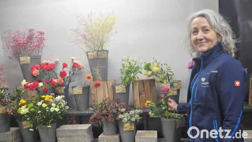 Maria Honig-Hiltl hatte in der Kühlung nach dem Wochenende nur noch ein paar Restbestände, nachdem es auf das Geschäft einen regelrechten Run gab. Bild: Christopher Dotzler