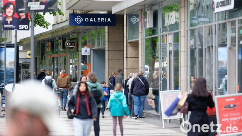 Die Filiale an der Breiten Straße in Köln steht ebenfalls auf der Liste. (Archivbild) Bild: Henning Kaiser/dpa