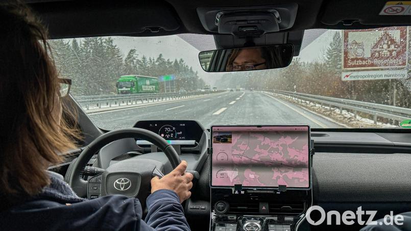 Laden beim Fahren: Andreas Wendt erklärt, wie das geht. Bild: Stephan Huber
