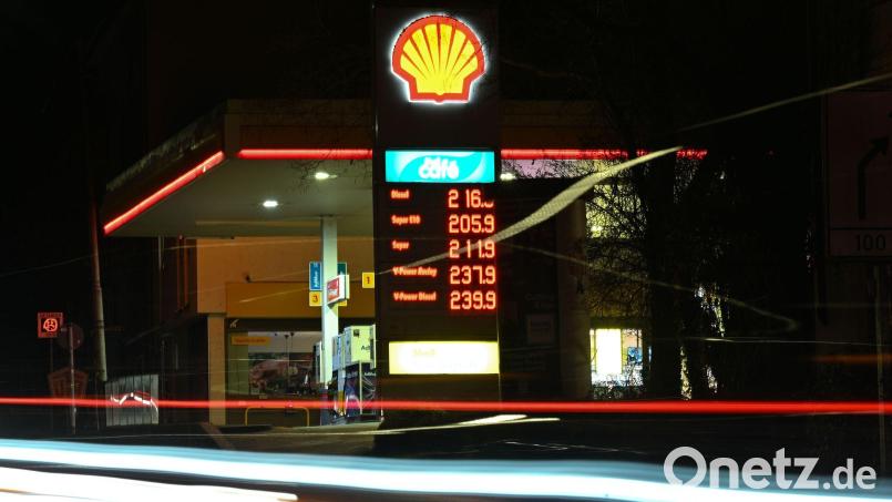 Der Iran-Krieg verteuert Öl und Gas. Die Folgen spüren nicht nur Deutschlands Autofahrer, sondern die gesamte Wirtschaft. (Symbolbild) Bild: Katharina Kausche/dpa