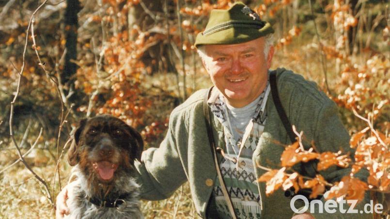 Helmut Paulin war leidenschaftlicher Jäger. Nun ist er im Alter von 85 Jahren verstorben. Bild: Christian Paulin