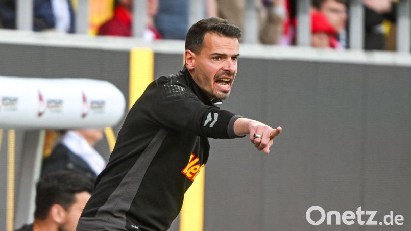 Munier Raychouni wird Drittligist Jahn Regensburg vorerst als Interimstrainer betreuen. (Archivbild) Bild: Armin Weigel/dpa