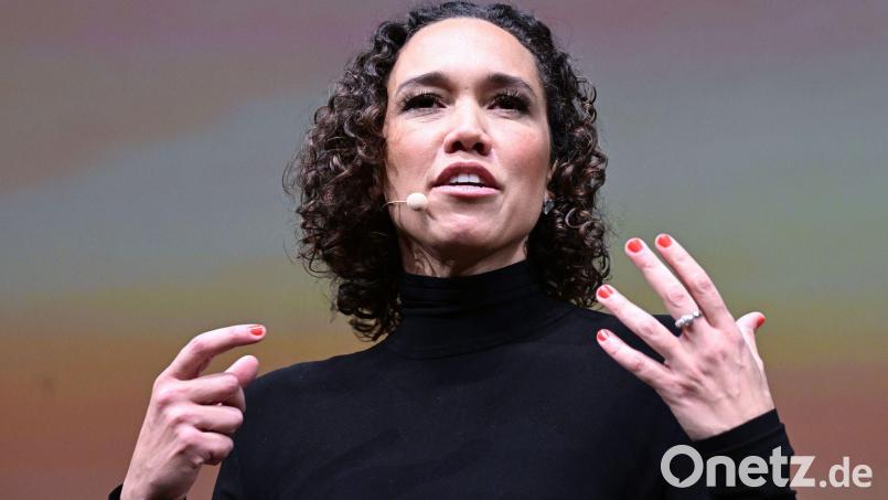 Da waren die Haare noch dran: FDP-Generalsekretärin Nicole Büttner vor zehn Wochen in Stuttgart. (Archivbild) Bild: Bernd Weißbrod/dpa