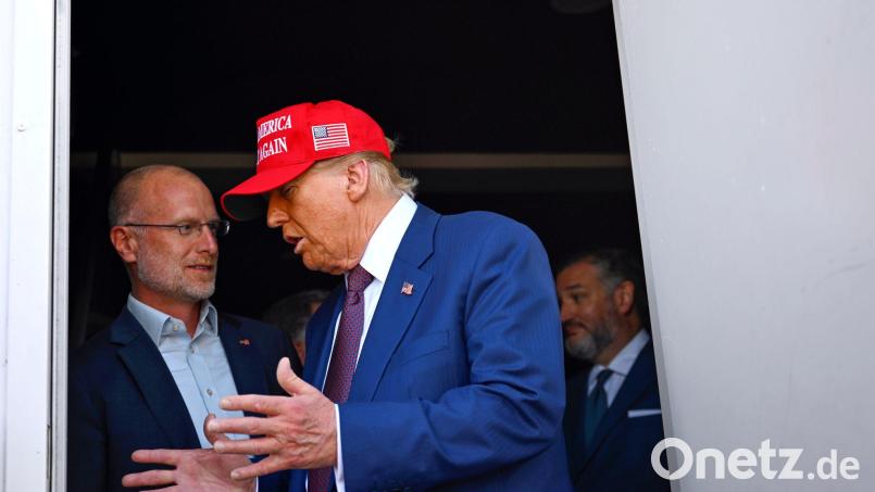 Die US-Medienaufsicht erhöht den Druck auf Rundfunksender. (Archivbild) Bild: Brandon Bell/Getty Images North America Pool via AP/dpa