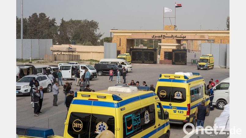 Israel hat angekündigt, der Grenzübergang Rafah vom Gazastreifen nach Ägypten werde am Mittwoch wieder geöffnet. (Archiv-Bild) Bild: Mohammed Arafat/AP/dpa