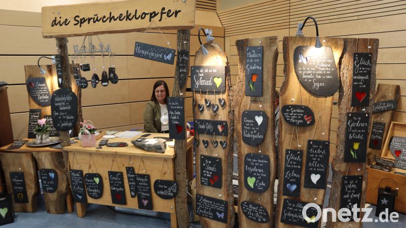 Viel Selbstgemachtes war beim Frühlingsmarkt zu entdecken. Bild: wrm