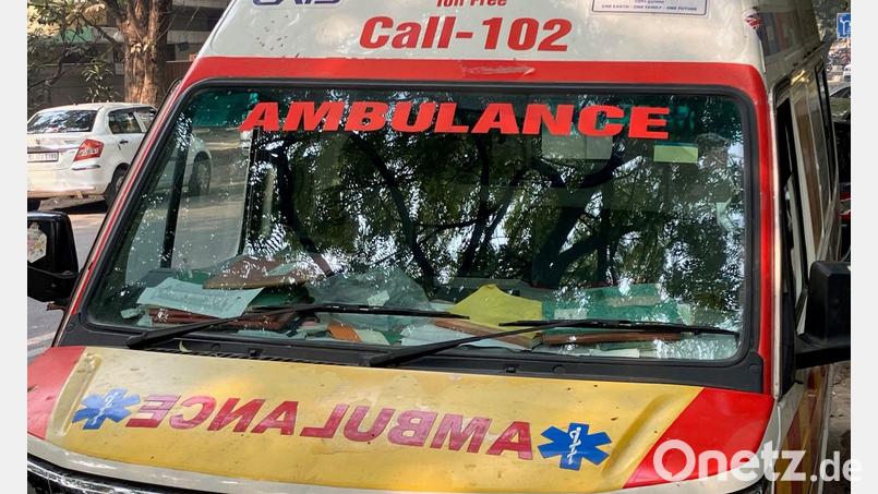 Bei einem Brand auf der Intensivstation eines Krankenhauses in Ostindien sterben mehrere Menschen. (Symbolbild) Bild: Dirk Godder/dpa