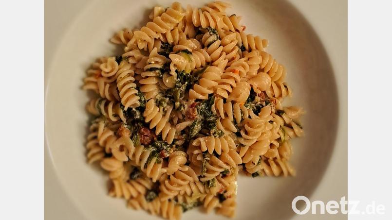 Die perfekte Feierabendküche: Die Pasta ist in 30 Minuten auf dem Tisch. Bild: Doris Borchardt