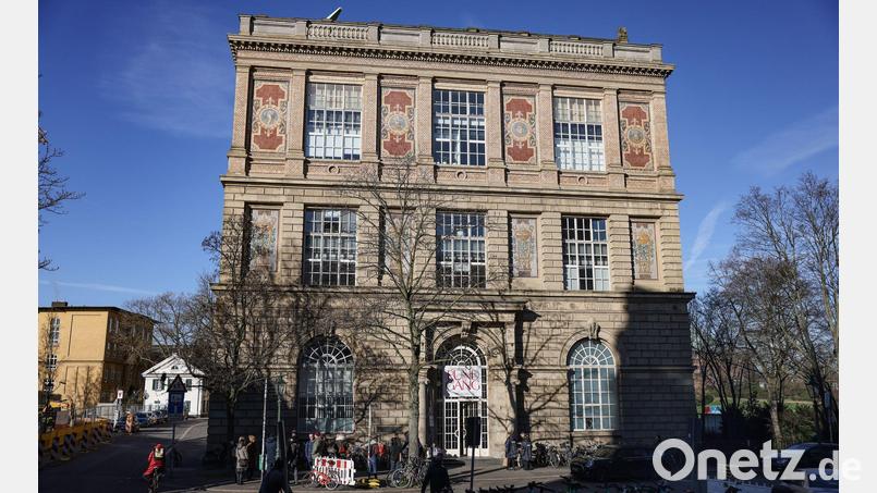 Die Kunstakademie Düsseldorf taucht zuletzt häufiger in den Nachrichten auf. (Archivbild) Bild: Oliver Berg/dpa