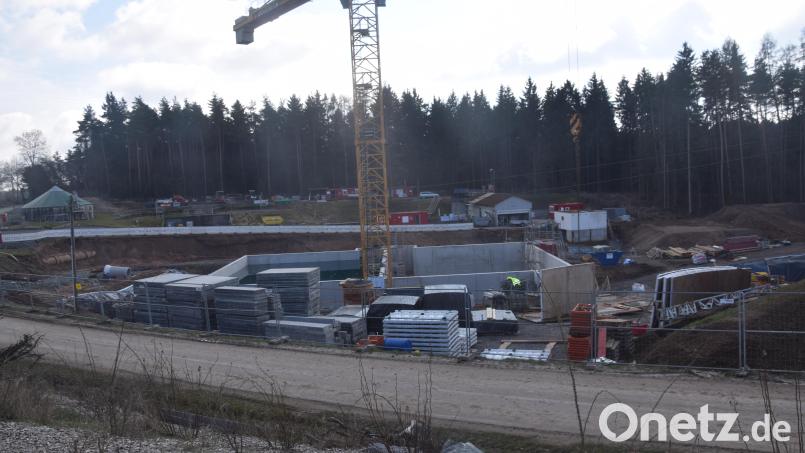 Für die laufende Sanierung der Kläranlage sind für heuer 7,8 Millionen Euro angesetzt. Aber auch vier Millionen Verbesserungsbeiträge von den Bürgern, wenn sich der Marktgemeinderat hierfür entscheidet. Bild: fz